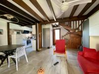 Maison mitoyenne proche centre, 3 pièces, 4 couchages, parking, Wi-Fi - FR-1-495-152 - Chambres d'hôtes Cambo-les-Bains