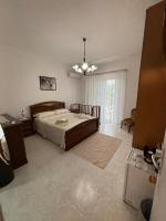 Camera Matrimoniale con Balcone (3 Adulti)