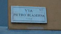 Casa Blaserna nel Cuore dello Shopping a Marconi e Trastevere - B&B