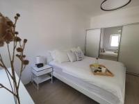 Appartamento Superior con 1 Camera da Letto, Terrazza e Vista Mare