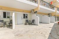 Hotel Sarikas - B&B Polychrono