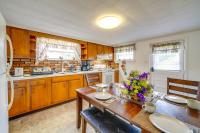 4 Mi to Off-Road Park: Beckley Area Townhome - Bed and Breakfast Sophia