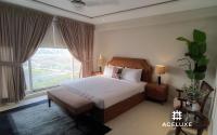 King Room with Mountain View
