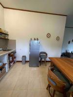 Cheerful 2 bedrooms house - B&B Katilampak