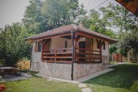 Stara kuća i brvnara - B&B Velereč