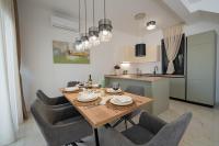 Rozeta luxury apartment with Private pool - Chambres d'hôtes Stara Novalja