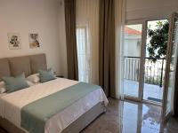 Casa M- Studio Seaview #3 - Brand New - B&B