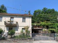 Tra Fiori e Antichità - B&B Cerchiara