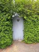 Peaceful and Stylish Garden Flat Close to Transport and City Centre - Chambres d'hôtes Glasgow
