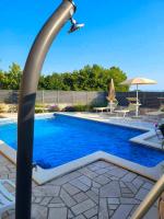 Holiday Home Petra - Bed and Breakfast Ledenice