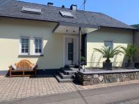 Moselglück - Bed and Breakfast Pölich