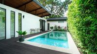 Tropical 4BR Retreat with Private Pool Guest House - Bed and Breakfast Tamarindo