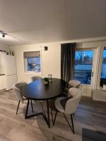 Apartment for travleres and Aker Solutions - Ferienwohnung Storrød