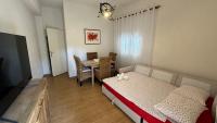 Apartment mit Terrasse