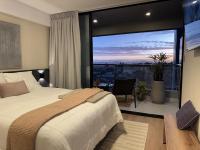 Luxury Tower Top Floor Apartment - B&B Arequipa
