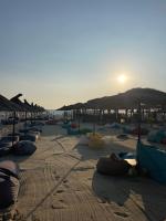 My White Beach Apartment - Ferienwohnung Golem