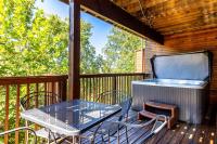 Serene Cabin w Hot Tub & Resort Pool - Ferienwohnung Pigeon Forge