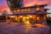 Spacious Family Home with Hot Tub Game & Play room - Ferienwohnung Sevierville