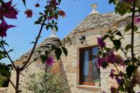 Trullo with private patio