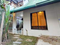 Manta House - Villa in Town - B&B El Nido