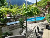 Shota's Guest House - Ferienwohnung Bordschomi
