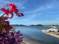 Serenity house, cozy familly place, free parking, seaside, in Dalmacia, Drage, Kamp Maslina - Chambres d'hôtes Drage