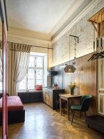 WOOD Design Aparthotel - Chambres d’hôtes Odessa