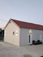 Cloud 9 Apartment - Bed and Breakfast Lajkovići