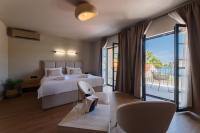 Deluxe Double Room with Balcony and Sea View