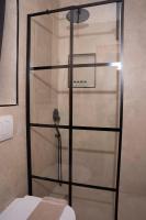 Estudio con vistas a la piscina