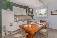 Haus Sandkorn - Bed and Breakfast Korswandt