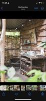 Thatched Roundhouse in Somerset Woodland - B&B Martock