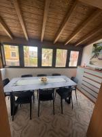 Hachi Apartment for 8 People - B&B Santa Maria