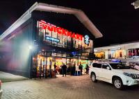 1404 Roseville Family Stays - Heated Rooftop Pool, Kids Play, Garden - Ferienwohnung Nairobi