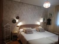 Apartamento con jardín privado a 10 min del centro de Salamanca - Chambres d'hôtes Villamayor