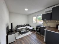Teona Apartment - B&B Ocrida