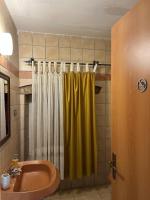 Camera Familiare con Bagno Privato