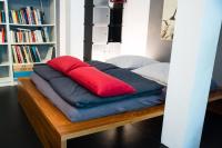 Zwei Zimmer in Atelierwohnung - Bed and Breakfast Keulen
