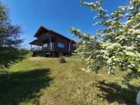 Căsuța din Deal - Bed and Breakfast Tătăreşti