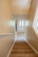 2BR Home Near Shops & Transport Links - Bed and Breakfast Wednesbury