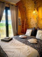 Logement insolite : La Ruche Verte - B&B Monts-sur-Guesnes