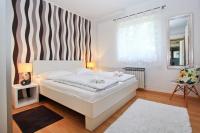 Appartamento con 1 Camera da Letto e Terrazza (2 Adulti)