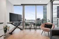 West Side Spencer St Apt w Marvel Stadium View - B&B Melbourne