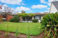 Santa Maria - Saltwater Pool, Exquisite Style - Bed and Breakfast Wagga Wagga