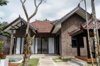 Melasti Villa #2 2Bdr with Yard & Pool - B&B Uluwatu