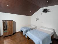 Camera Quadrupla Classic