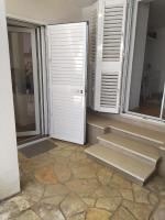 Cozy Jelsa apartment in the shade of the pines. - B&B Gelsa