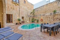 New to the market - Unique house with pool by SF Homes - B&B Hal Gharghur