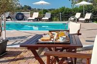 Aspasia Studios - Bed and Breakfast Lixoúri