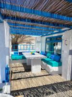 Casa Azul - 50 m beach, exclusive and quiet area, Wi-Fi - Chambres d'hôtes Pedro Barba